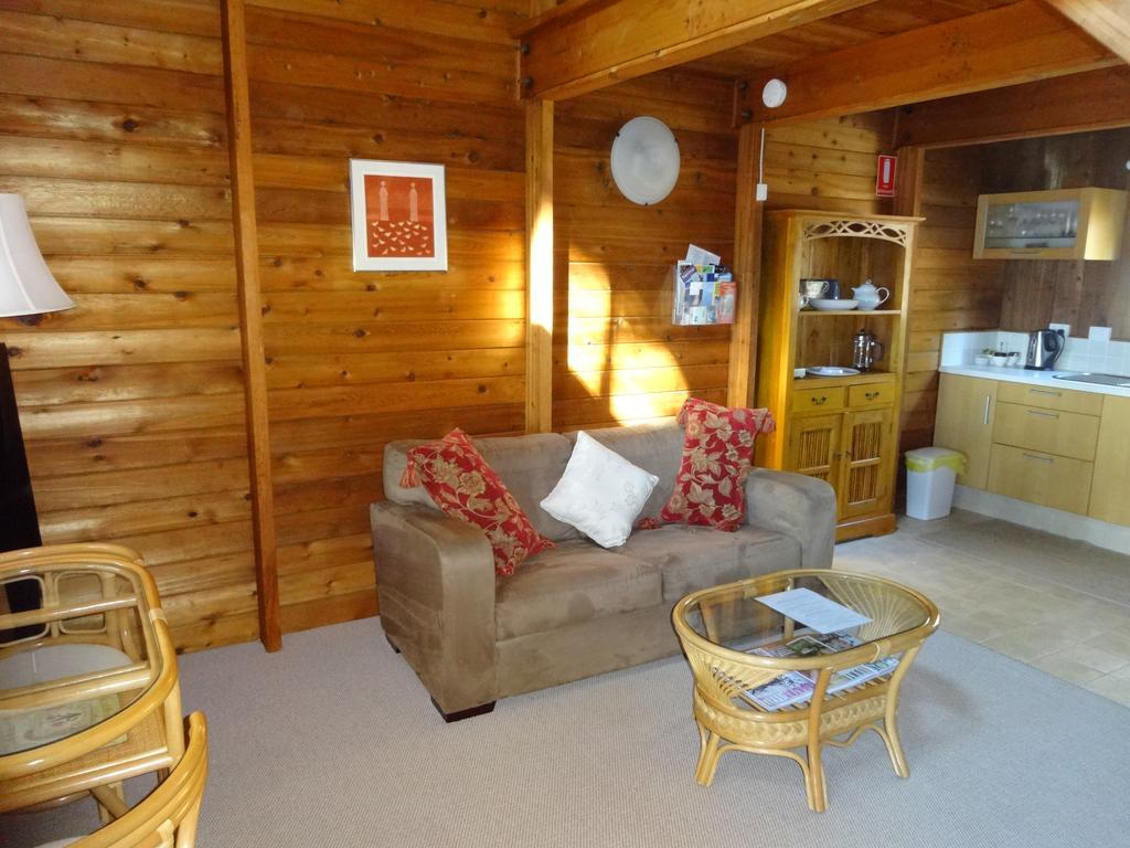 Jarrah Glen Cabins Nannup Exteriör bild
